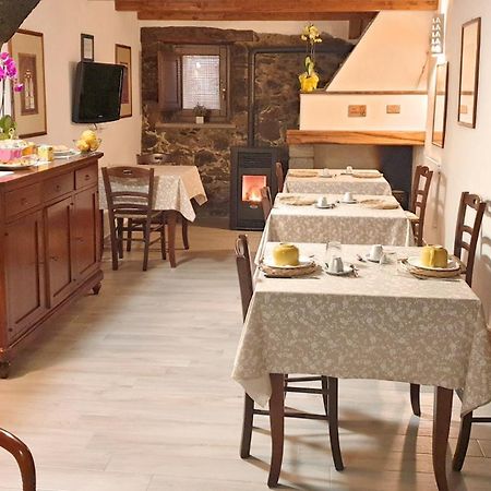 The Templars Guesthouse Santu Lussurgiu Eksteriør billede
