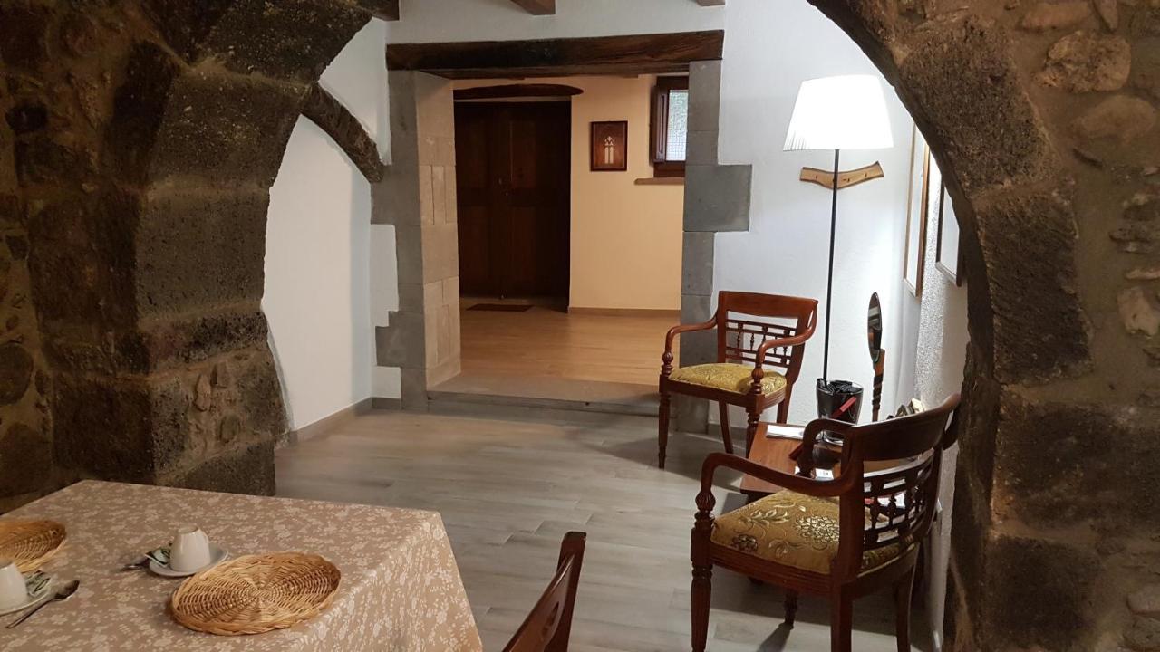 The Templars Guesthouse Santu Lussurgiu Eksteriør billede